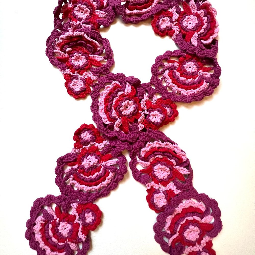 Crotchet Floral Scarf - Vintage